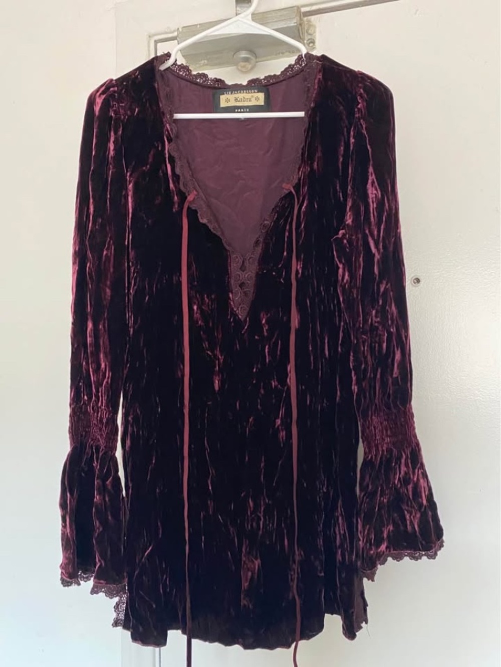 1990s Liz Jacobsson Vintage Paris Velvet Burgundy Poet Mini Dress